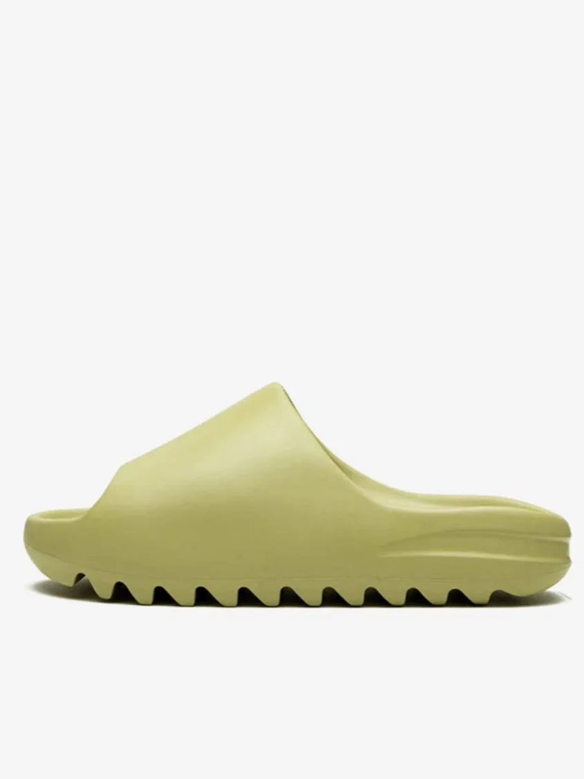 Adidas Yeezy Badeschlappen  Grün