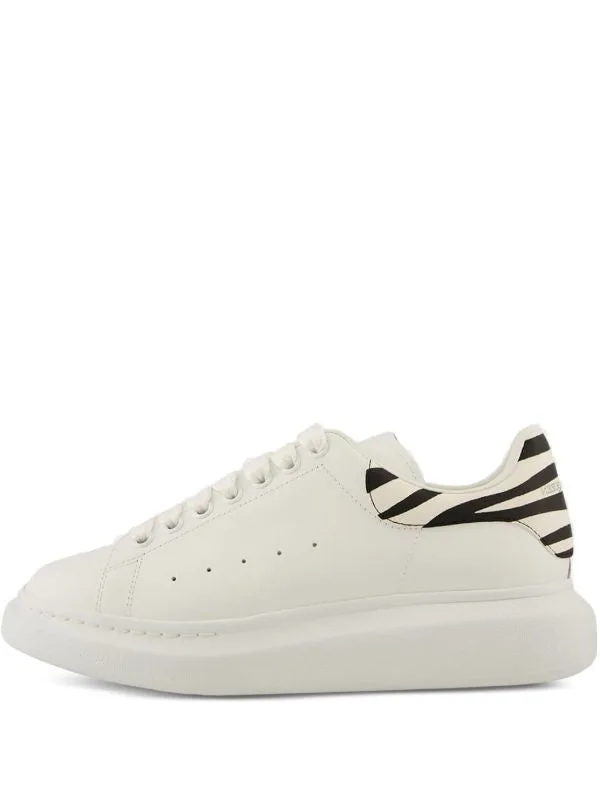 Alexander McQueen Oversized Creme Schwarz