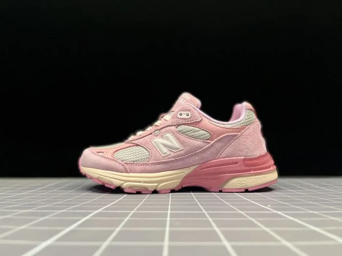 New Balance 993