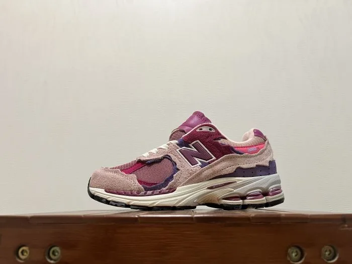 New Balance 2002