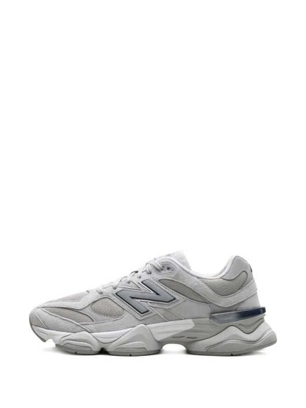 New Balance 9060 Silber Metallic Grau