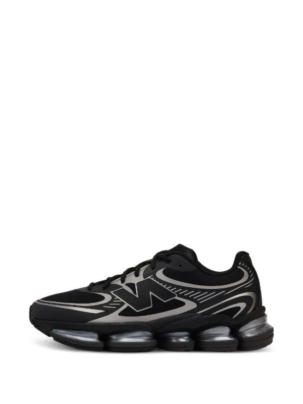 New Balance 2000 Schwarz Silber