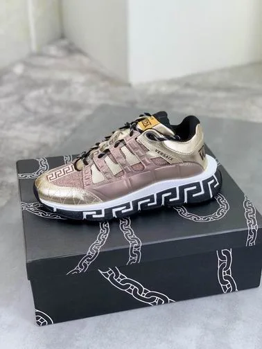 Versace Trigreca Doré & Marron Sneakers