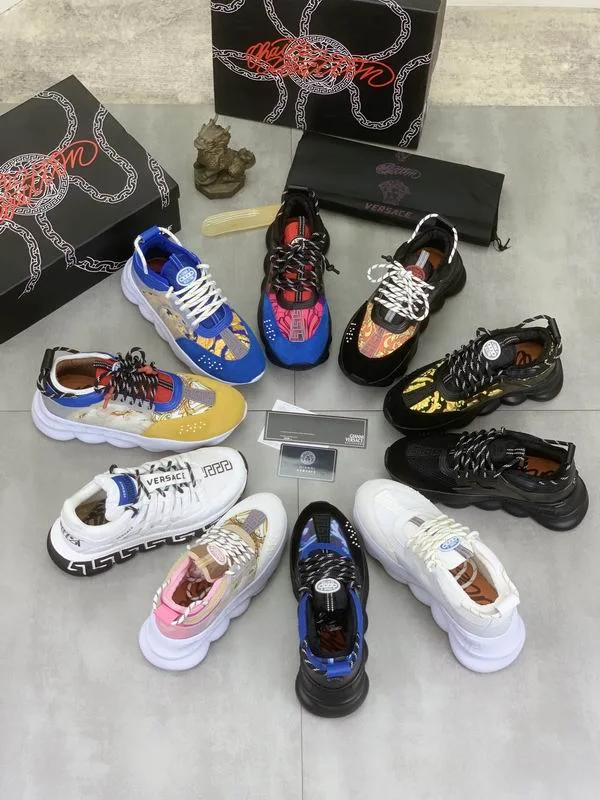 Scarpe Versace