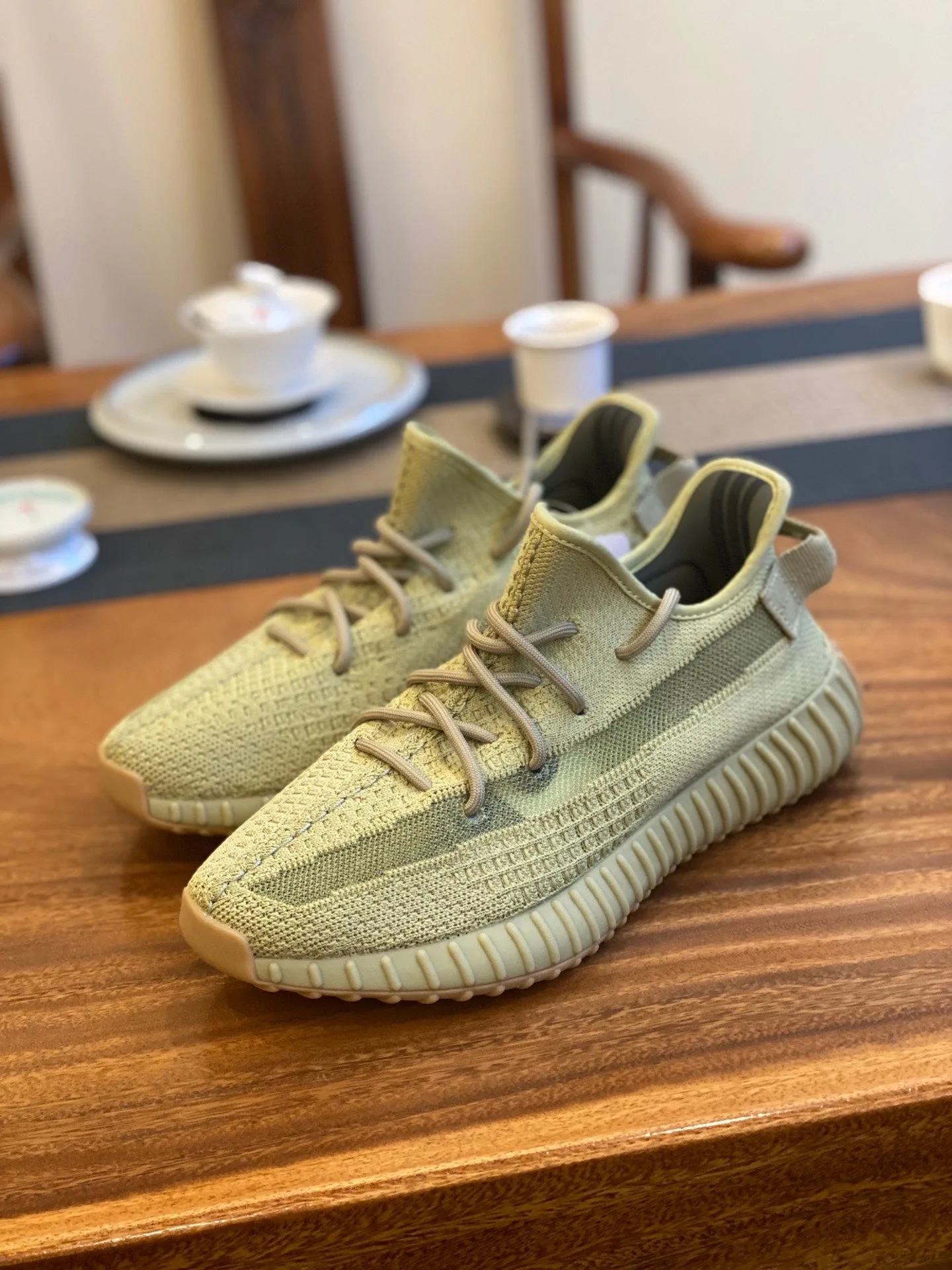 Adidas Yeezy 350 V2 Sulfur