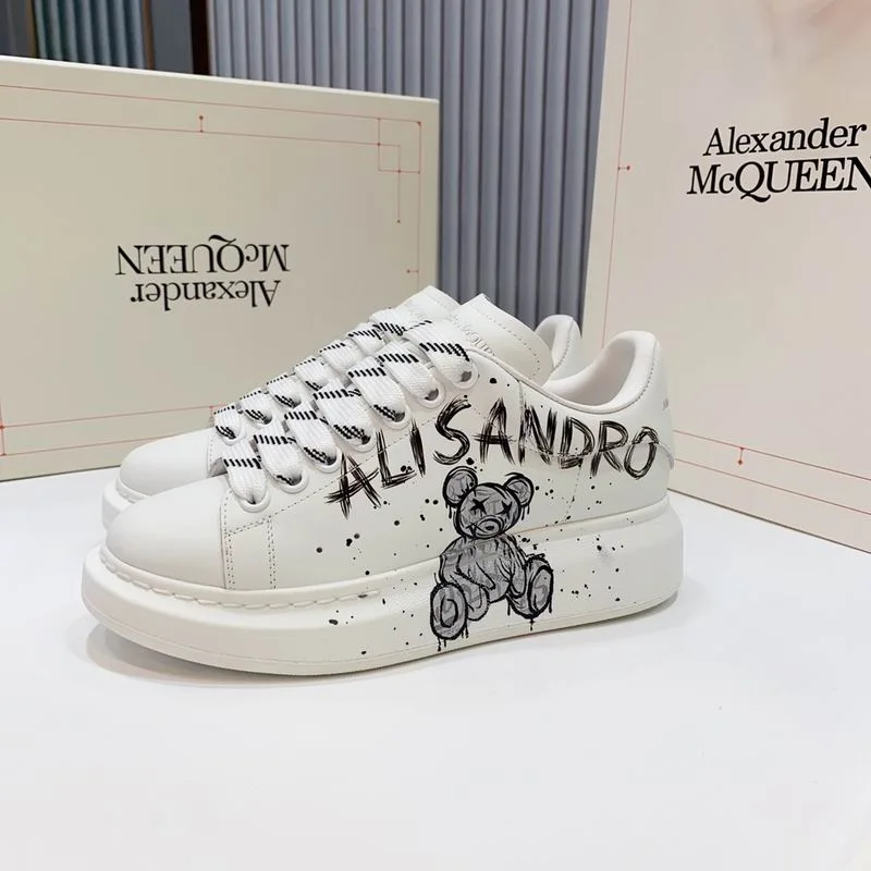 McQueen Oversize Sneaker